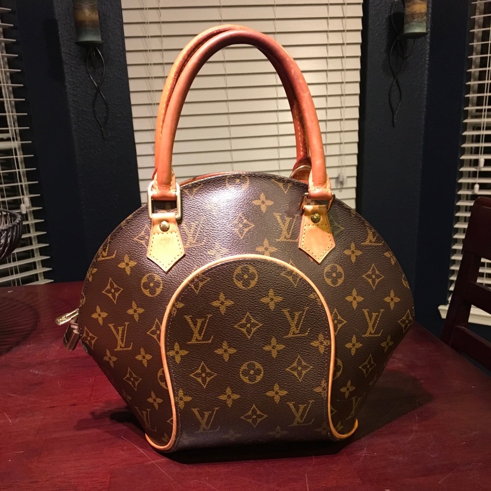 Louis Vuitton handbag